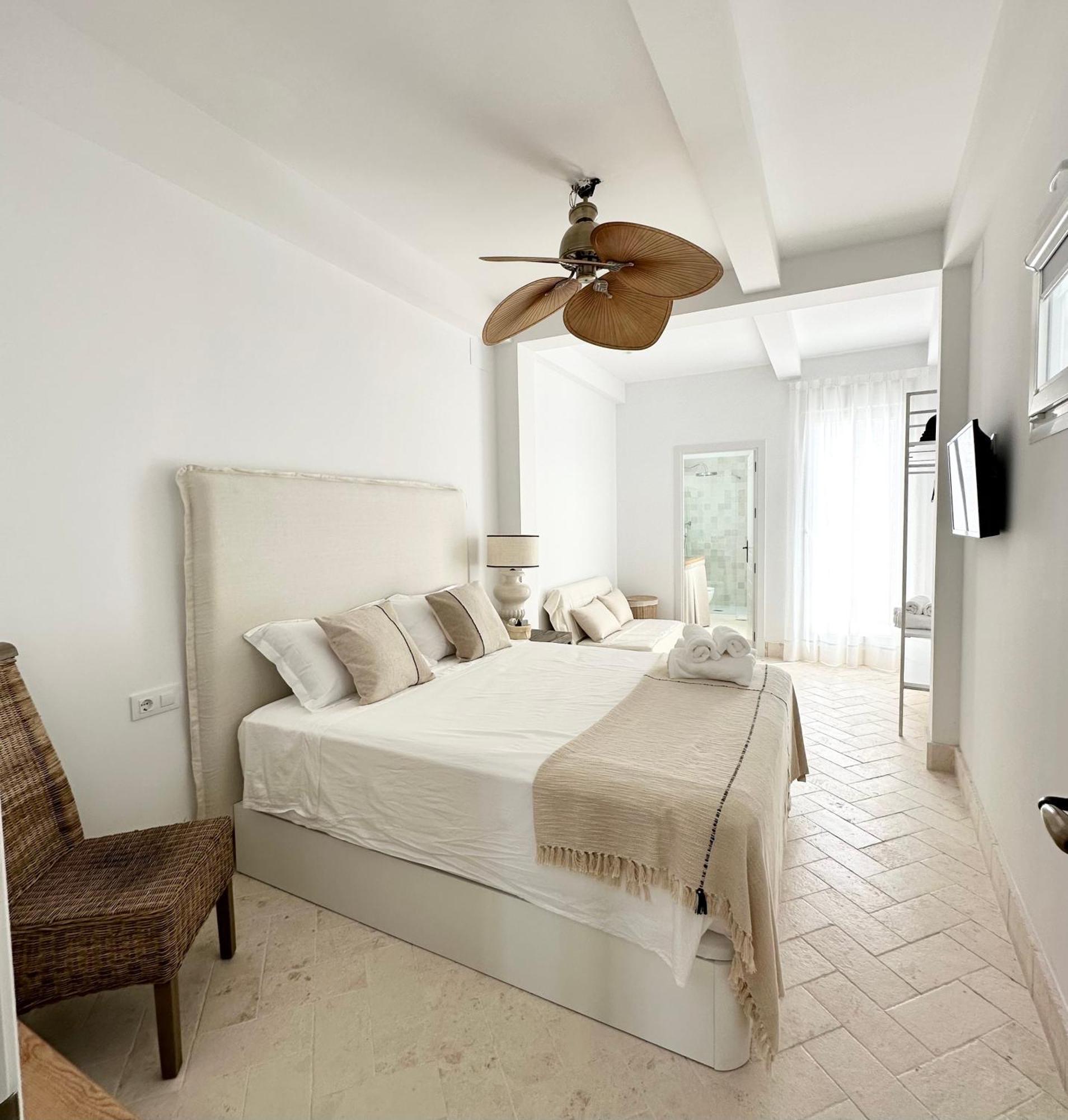 Apartamento Duplex Con Piscina Privada En Terraza Alcala de Guadaira Bagian luar foto