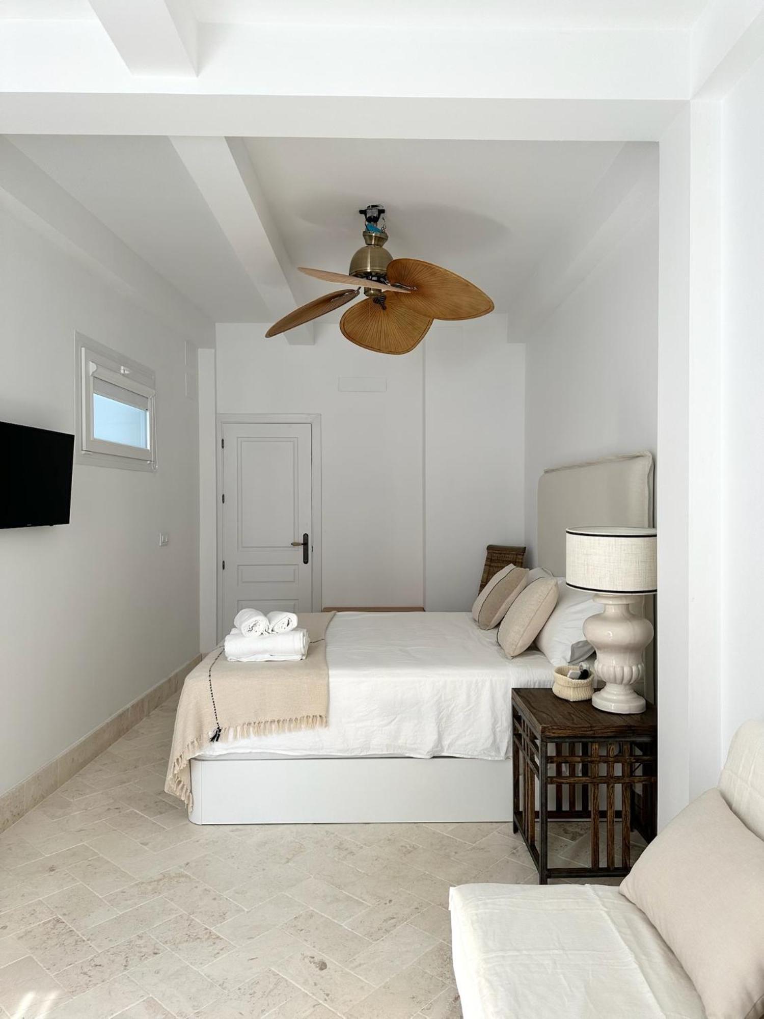 Apartamento Duplex Con Piscina Privada En Terraza Alcala de Guadaira Bagian luar foto